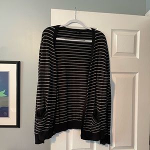 Express brand Men’s Cardigan - with buttons XL